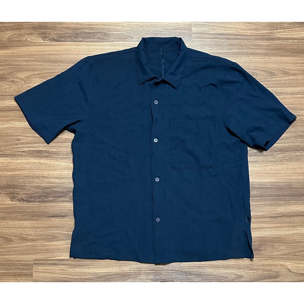 Lululemon Men's Airing Easy Camp Collar SS Button Up Shirt Navy Blue Sz L - Picture 2 of 7